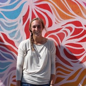 Meet your Posher, Caroline